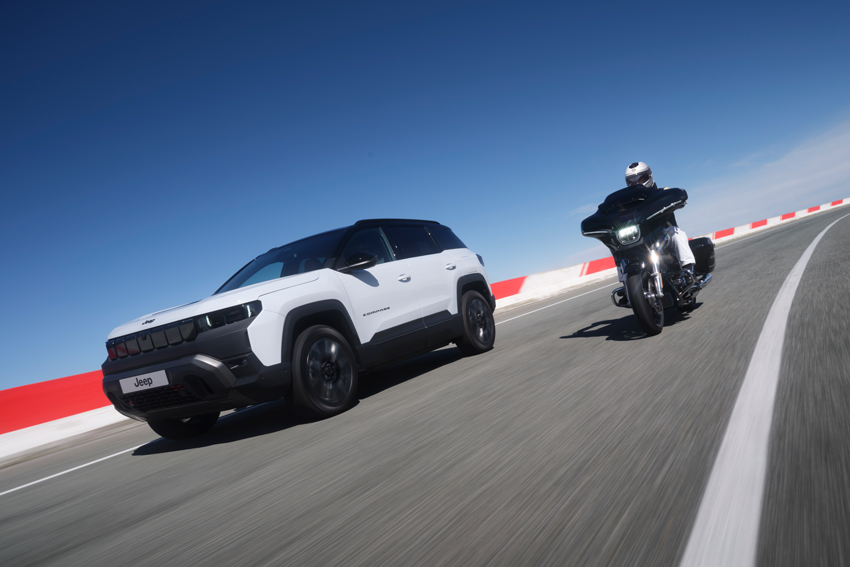 Jeep & Harley-Davidson : le duo qui sent l’essence, la liberté… et un peu le cuir Jeep & Harley-Davidson : le duo qui sent l’essence, la liberté… et un peu le cuir